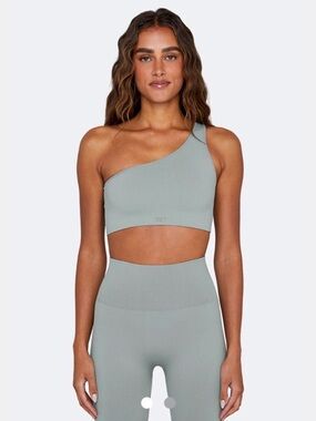 SET Active Sports Bra - in Rain